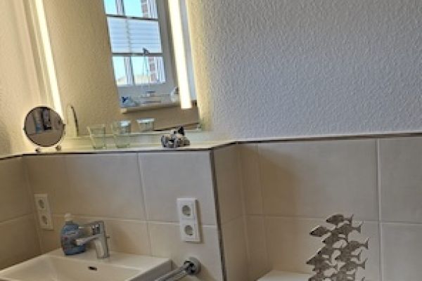 haus-2-dusch-badF00FD509-87FE-9442-9943-36E2F57A49AC.jpg